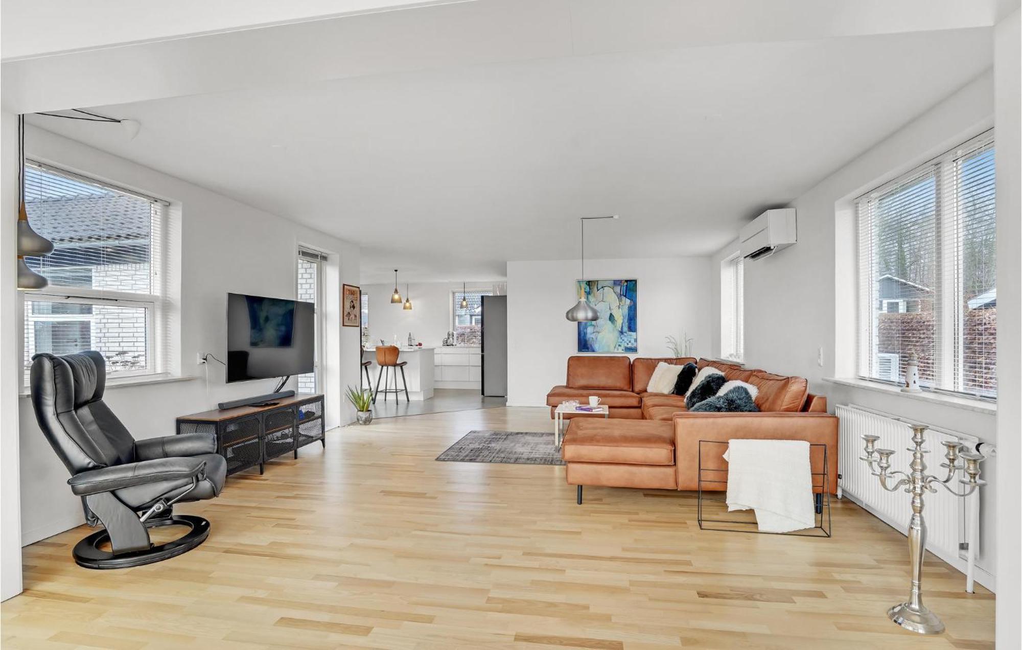Gorgeous Home In Sunds With Kitchen 外观 照片