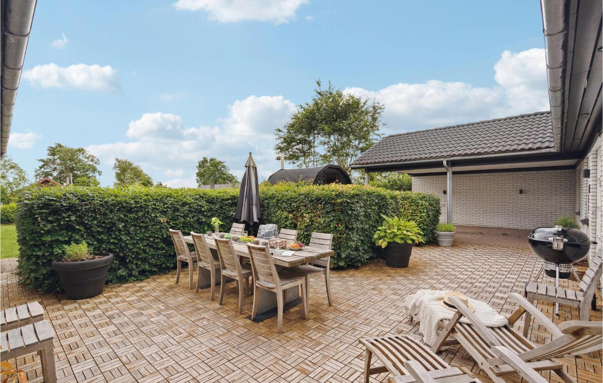 Gorgeous Home In Sunds With Kitchen 外观 照片