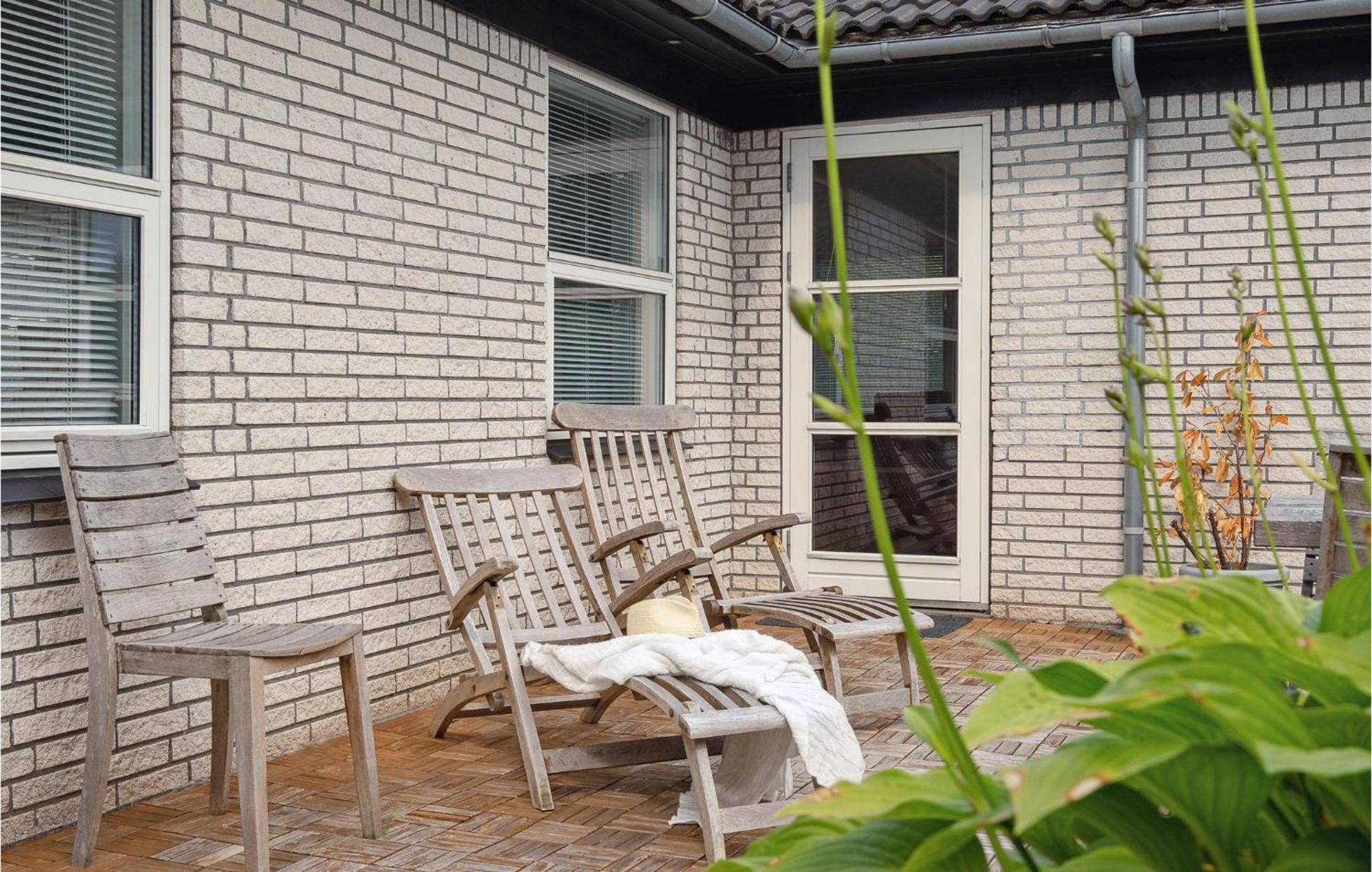 Gorgeous Home In Sunds With Kitchen 外观 照片