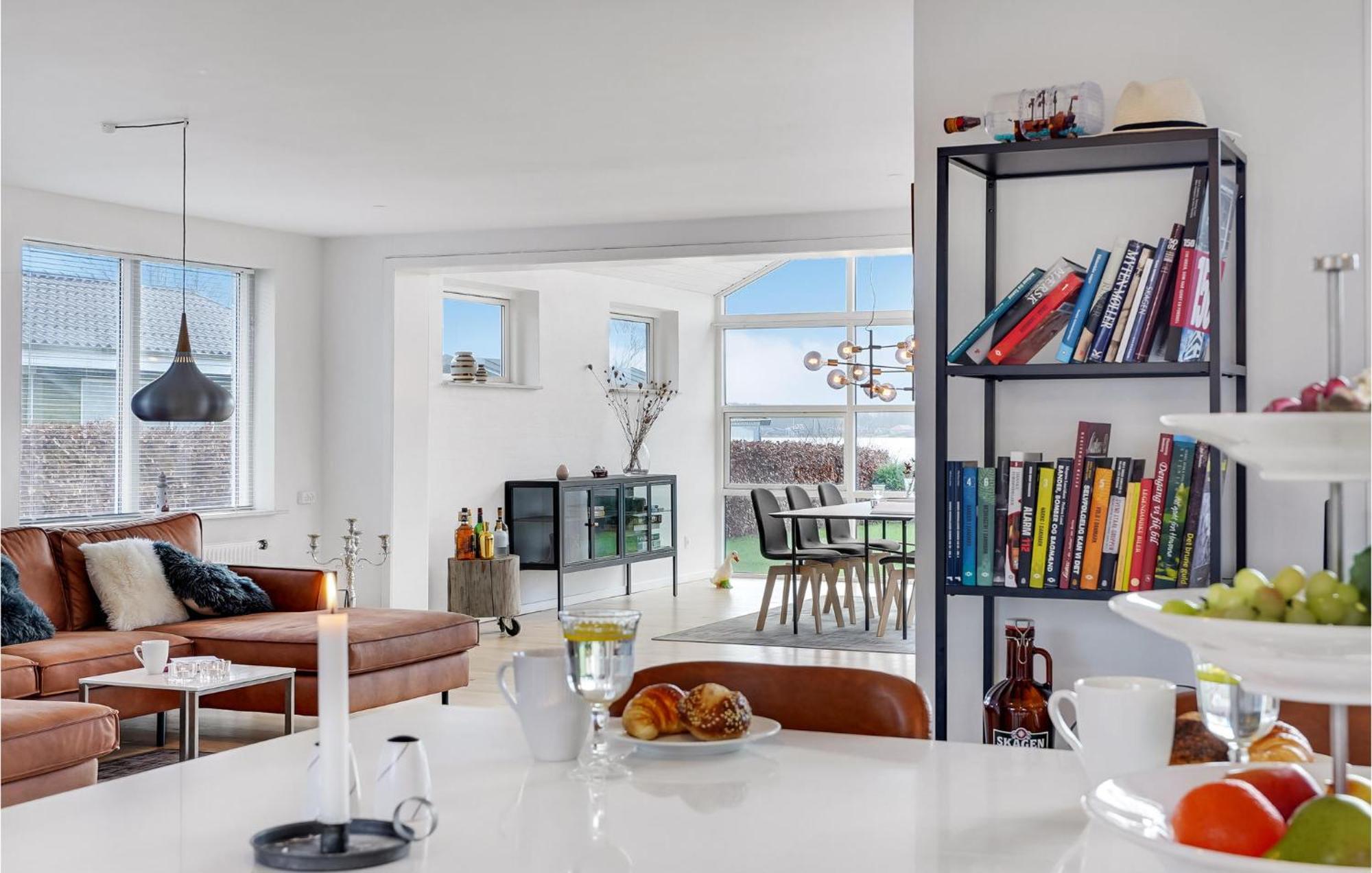 Gorgeous Home In Sunds With Kitchen 外观 照片